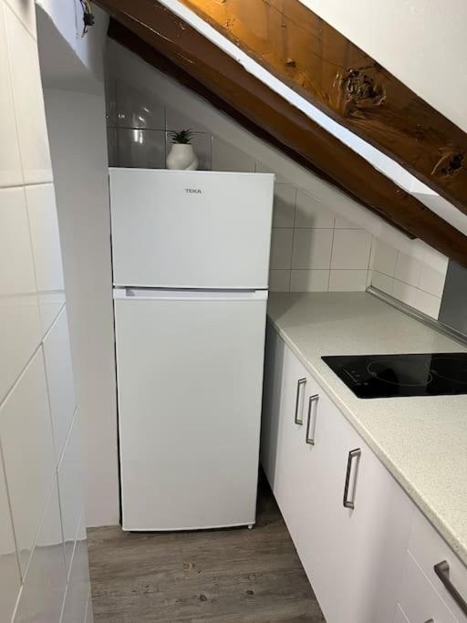 New Quiet Apartment Free Wifi In Gran Via Downtown Madrid Exterior photo