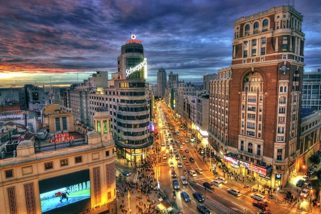 New Quiet Apartment Free Wifi In Gran Via Downtown Madrid Exterior photo